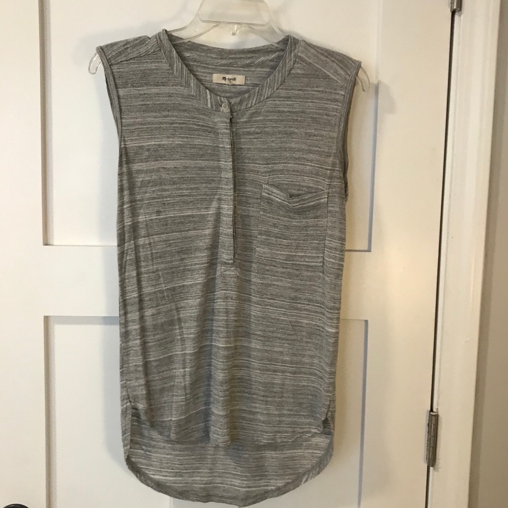 Madewell Sleeveless Half Button down tank